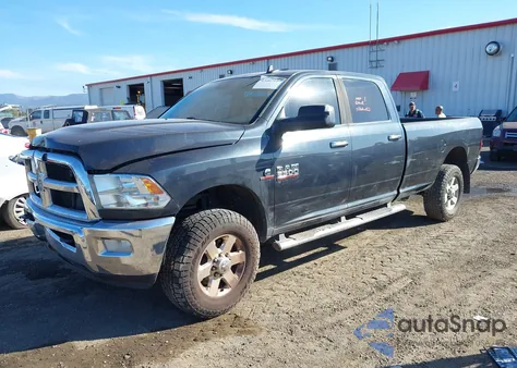 2015 Ram 2500 Big Horn z USA, uszkodzony, nr VIN 3C6UR5JL8FG566609